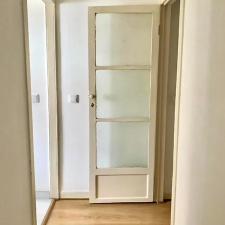 Avenida Liberdade 2 Apartamento *